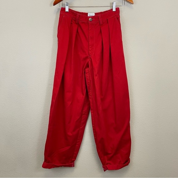 BDG Red Keaton Pleated Chino Cuffed Hem Pants Size Small - Picture 3 of 12